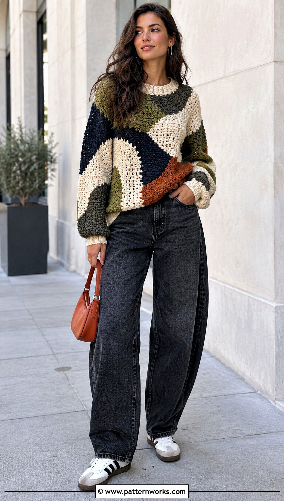 Color Block Freeform Crochet Sweater With Barrel Jeans - 30 freeform crochet sweater outfit ideas