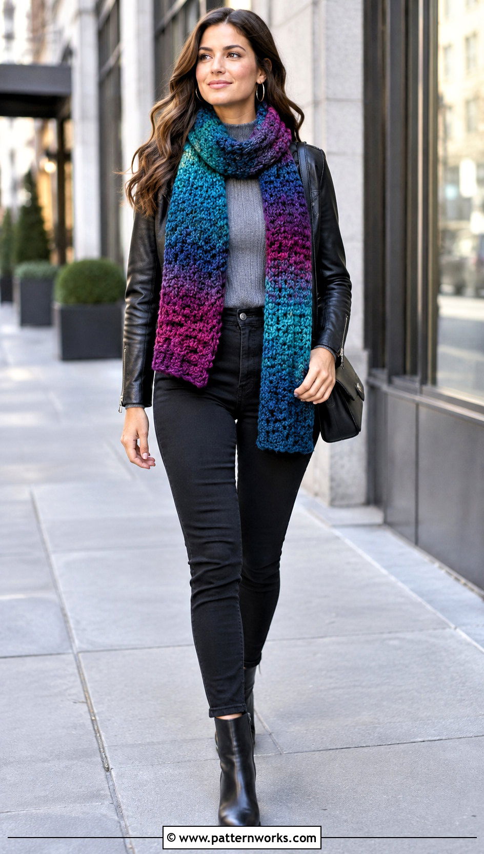 Crochet Star Stitch Scarf With Leather Jacket - 24 Crochet Star Stitch Scarf outfit ideas