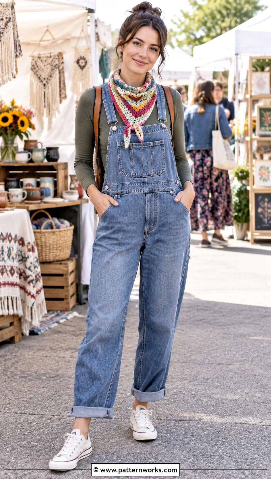 Crochet Triangle Shawl With Overalls And Sneakers - 30 crochet triangle shawl outfit ideas