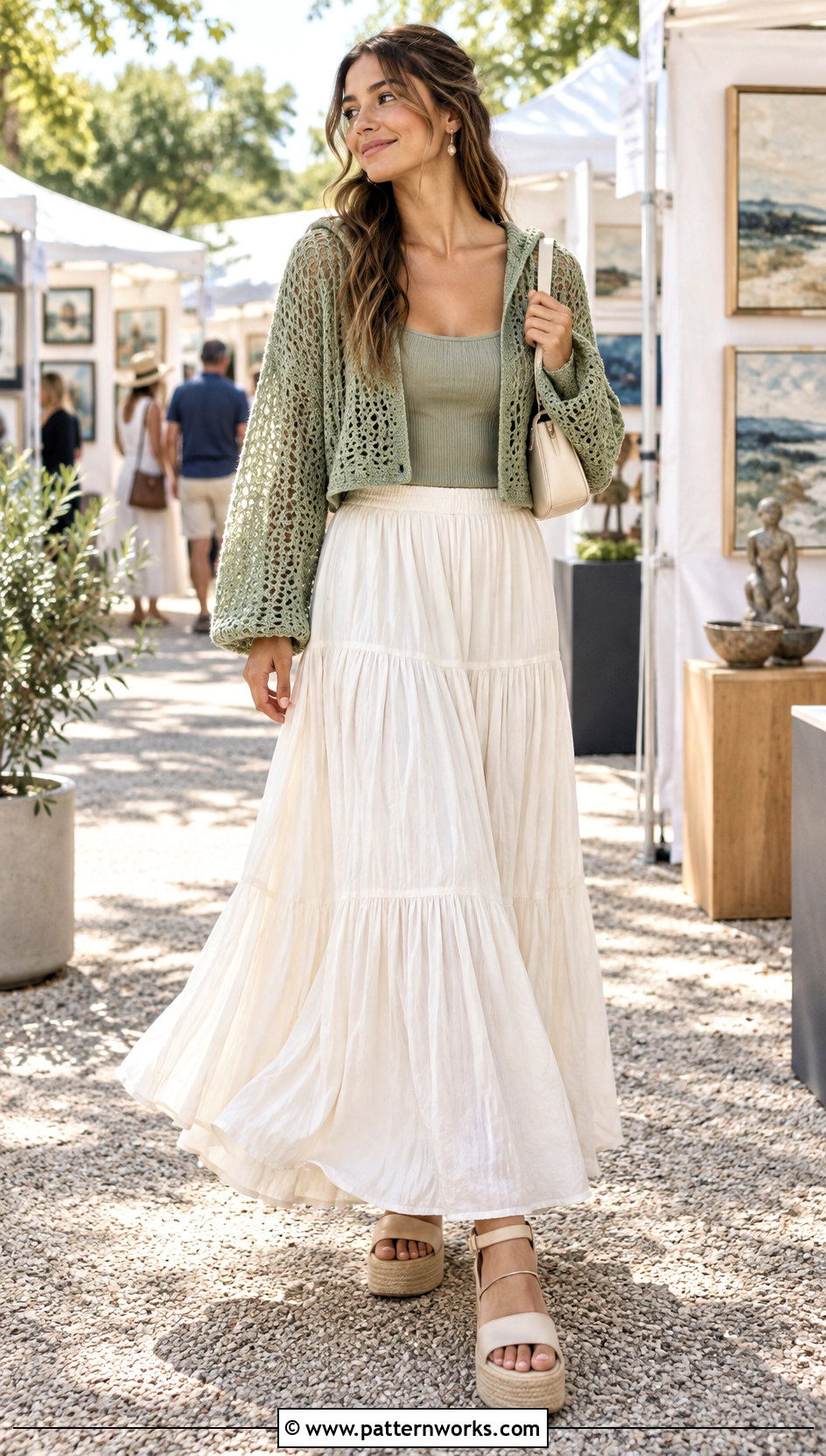 Cropped Oversized Crochet Hoodie With Maxi Skirt - 18 oversized crochet hoodie outfit ideas