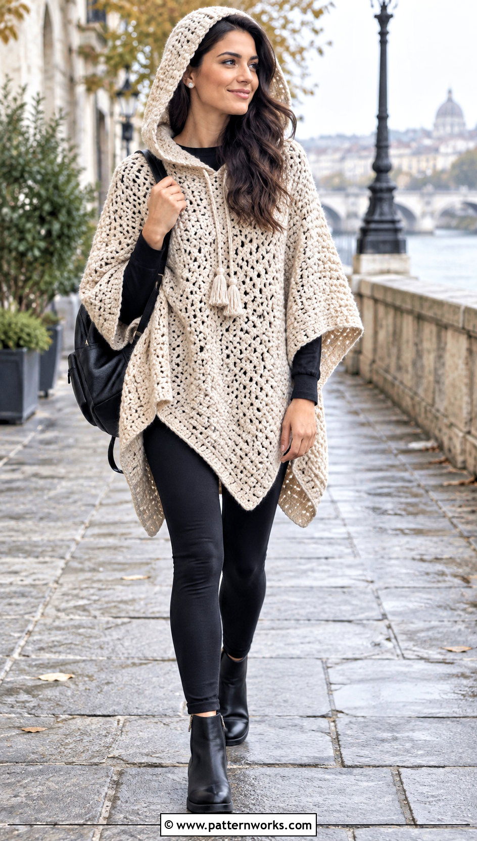 Hooded Vintage Crochet Poncho Outfit With Black Leggings - 18 Vintage Crochet Poncho outfit ideas