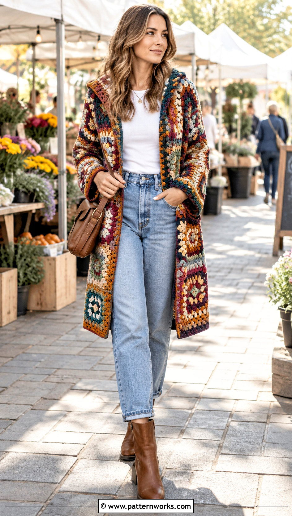 Long Granny Square Cardigan With Hood And Mom Jeans Outfit - 24 granny square cardigan with hood outfit ideas