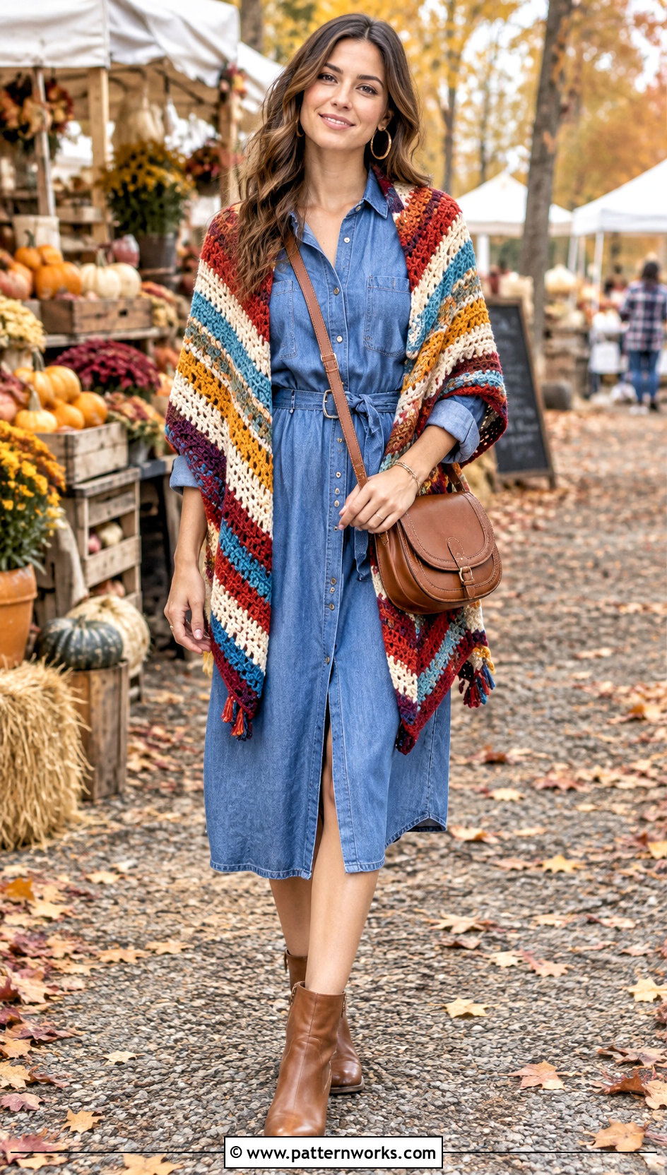 Striped Crochet Wrap With Chambray Dress And Boots - 18 Colorful Striped Crochet Wrap outfit ideas